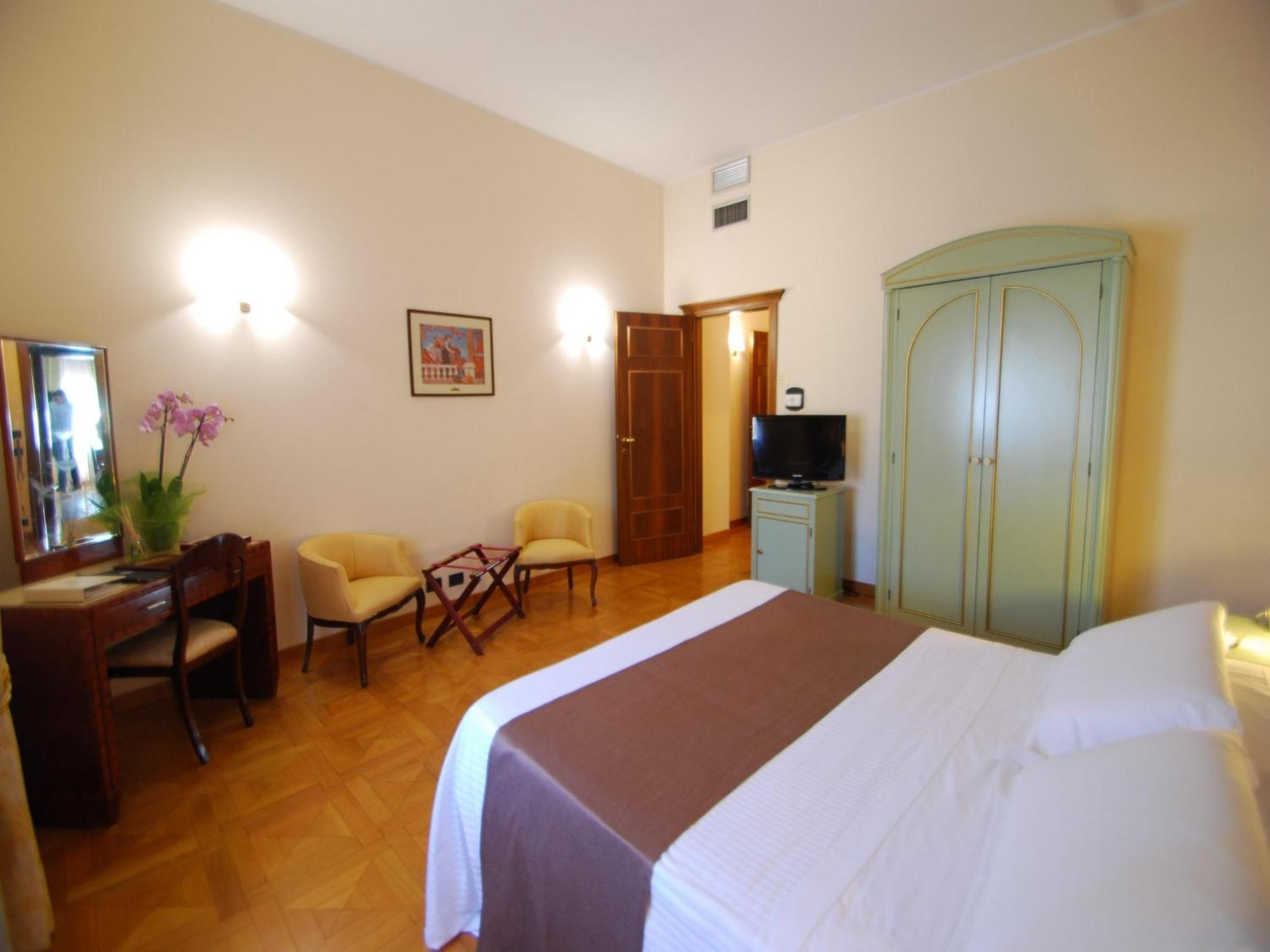 Alla Rocca Hotel Conference & Restaurant Bazzano Zewnętrze zdjęcie