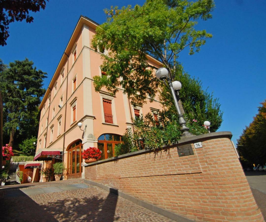 Alla Rocca Hotel Conference & Restaurant Bazzano Zewnętrze zdjęcie